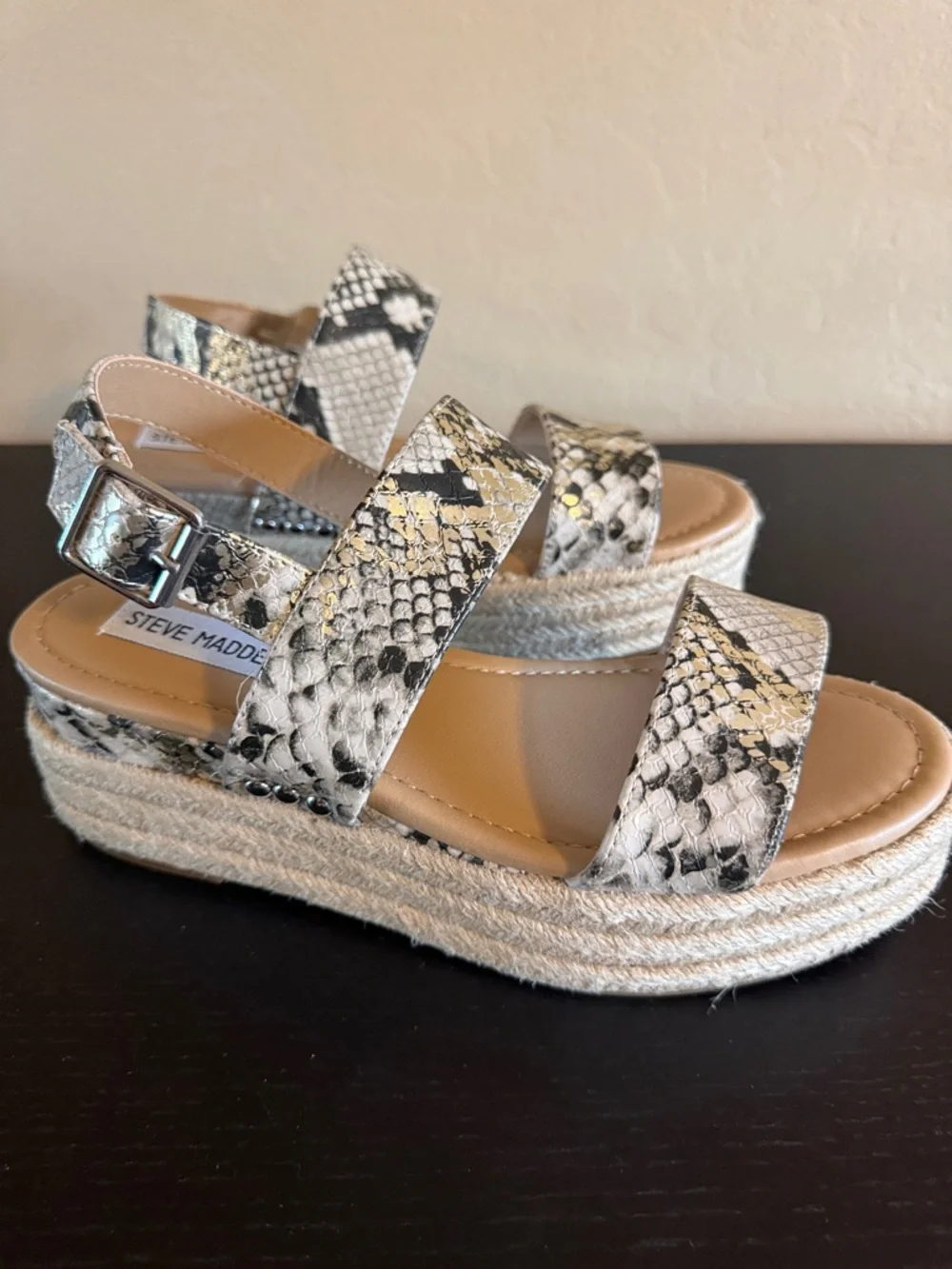 Steve Madden Fifer Snake Print Platform Espadrille Wedge Sandals Tan Blk Gold 7